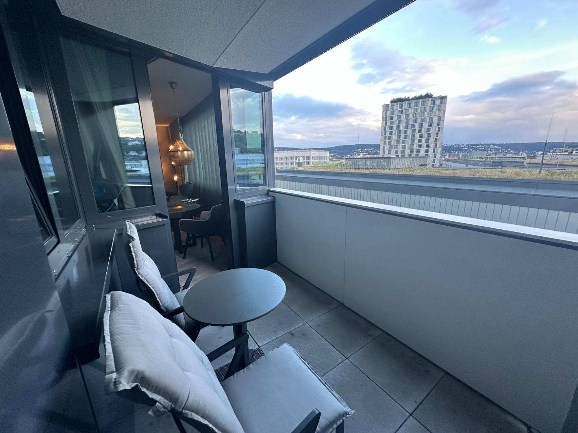 Suites Im Cloud Stuttgart Exteriör bild