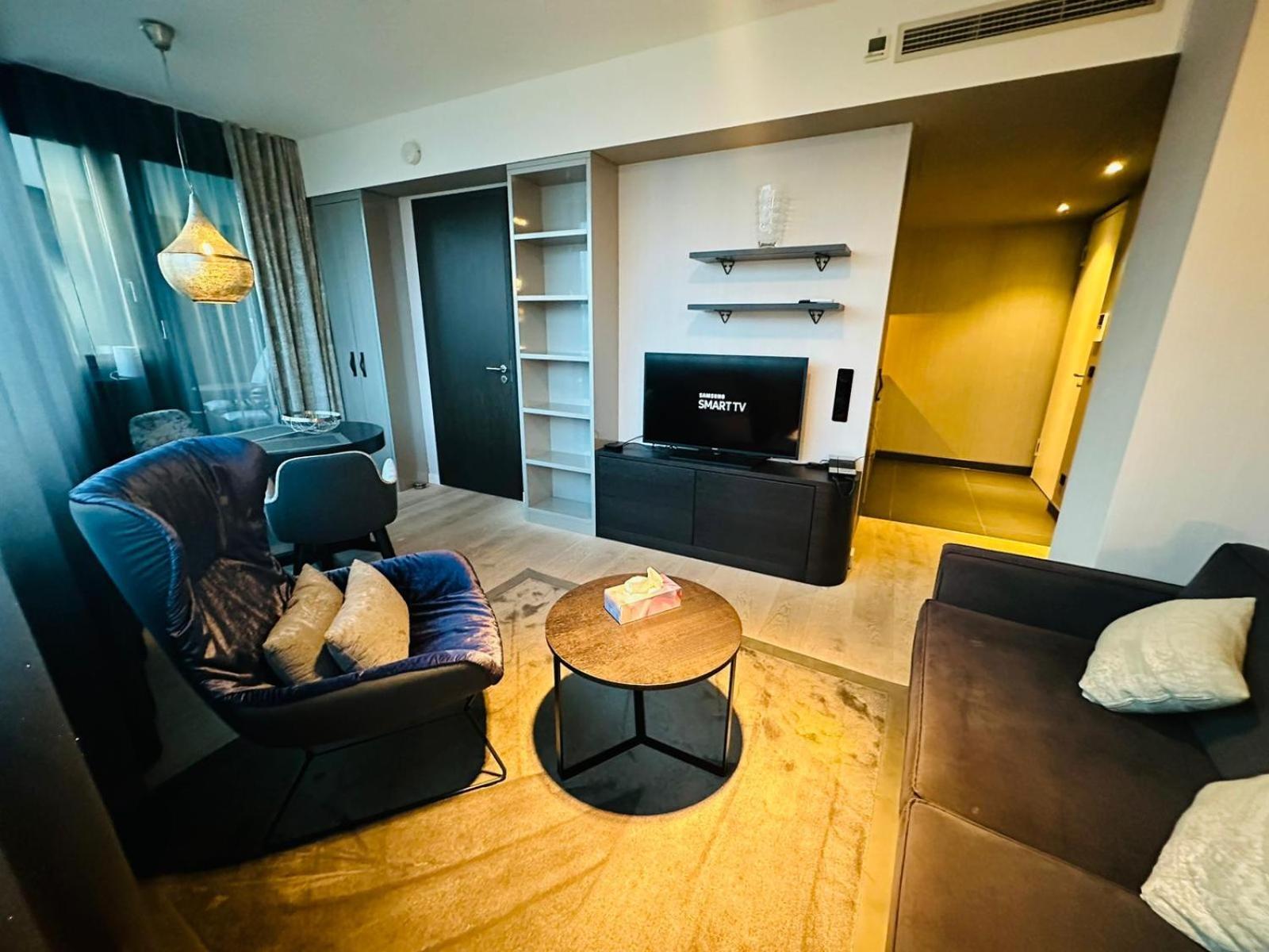 Suites Im Cloud Stuttgart Exteriör bild
