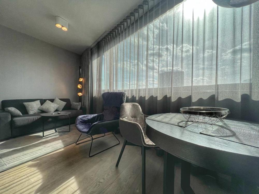 Suites Im Cloud Stuttgart Exteriör bild