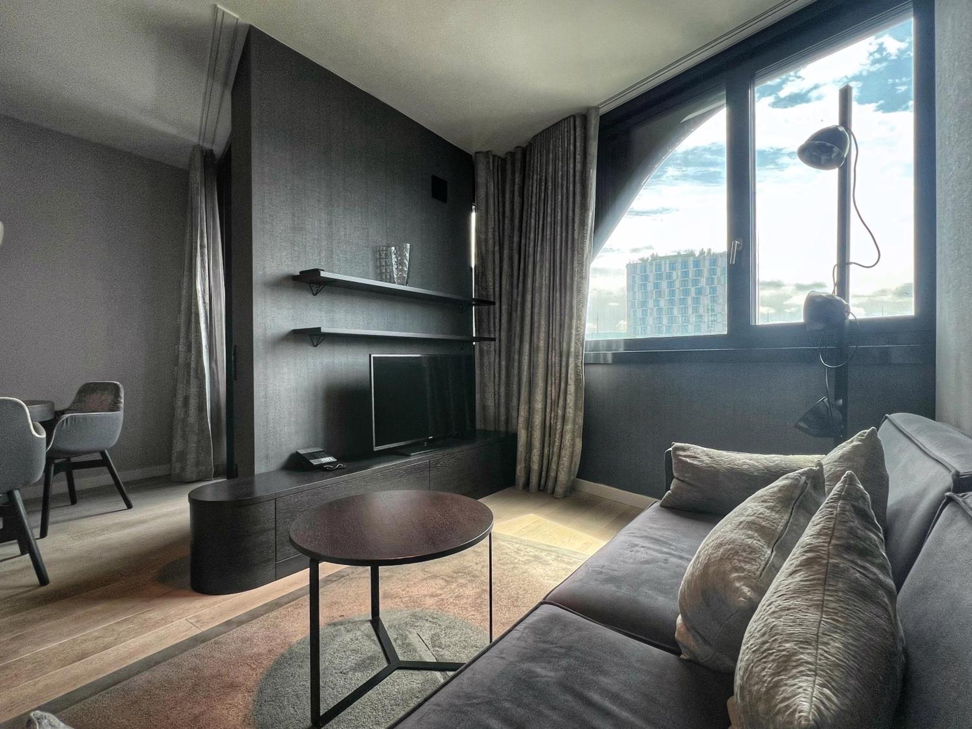 Suites Im Cloud Stuttgart Exteriör bild