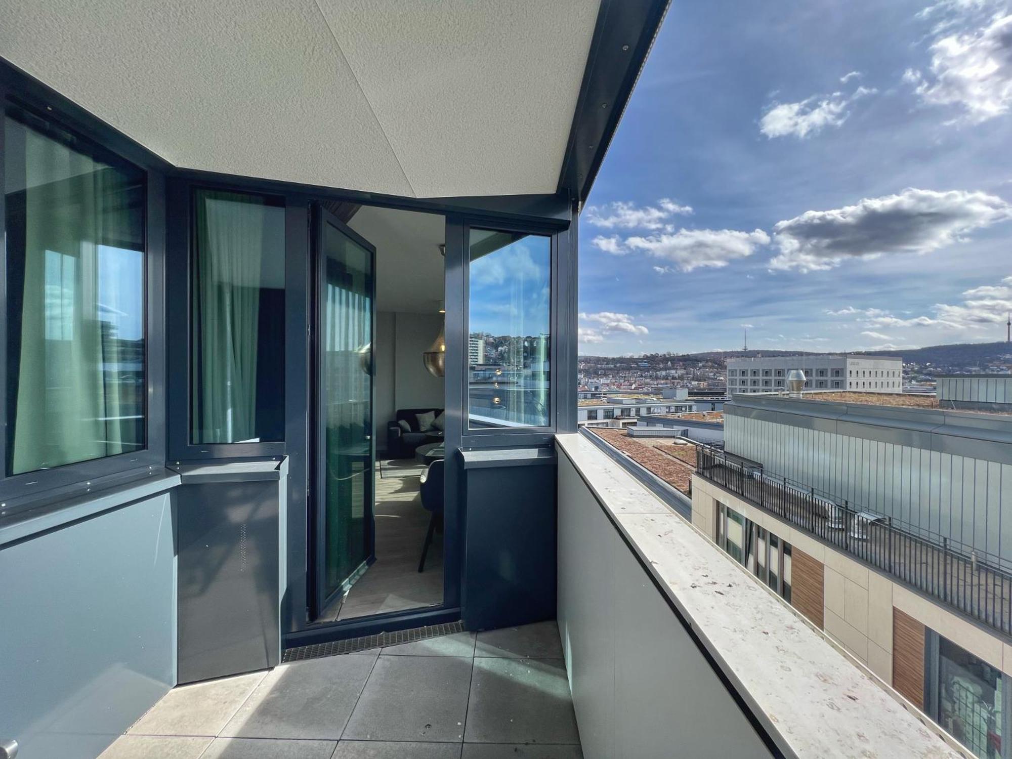 Suites Im Cloud Stuttgart Exteriör bild