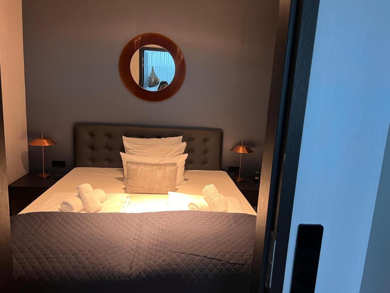Suites Im Cloud Stuttgart Exteriör bild